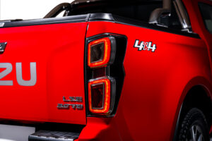 D-Max